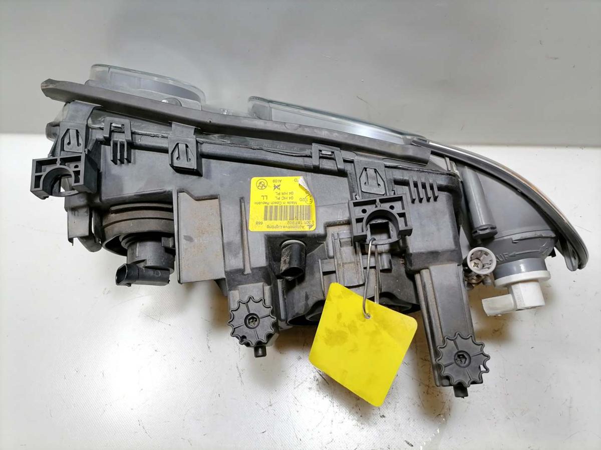 BMW E46 Compact original Scheinwerfer vorn rechts Halogen Bj.2004